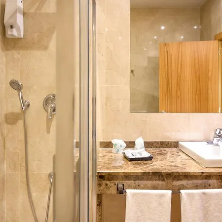 Restaurante El Valles 4 Estrellas Hotel Briviesca