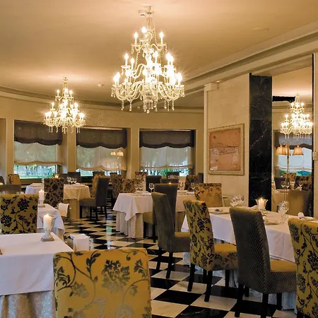 Restaurante El Valles 4 Estrellas Szálloda 4*