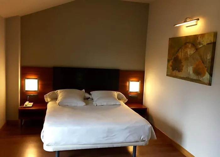 Hotell Restaurante El Valles 4 Estrellas 4*