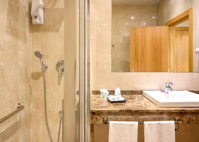 Restaurante El Valles 4 Estrellas Hotell Briviesca