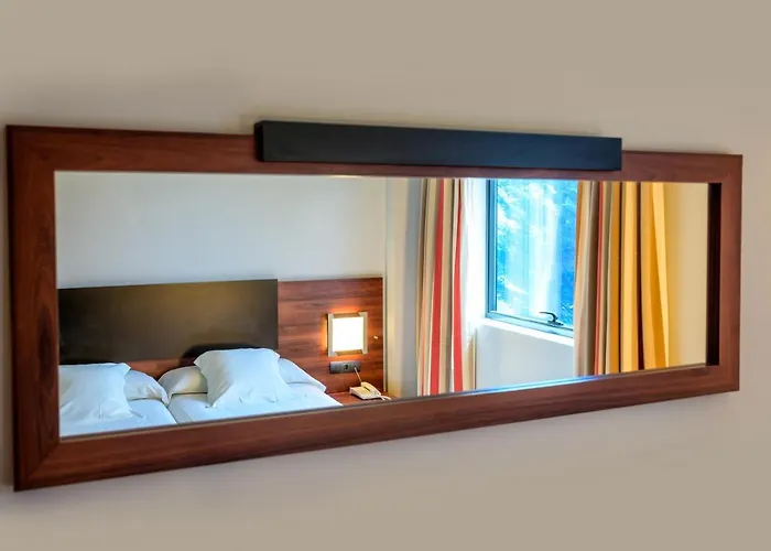 Restaurante El Valles 4 Estrellas Szálloda 4*