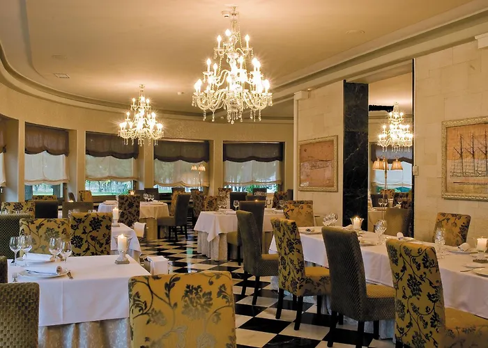 Restaurante El Valles 4 Estrellas Hotell 4*