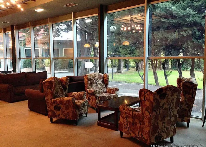 Szálloda Restaurante El Valles 4 Estrellas